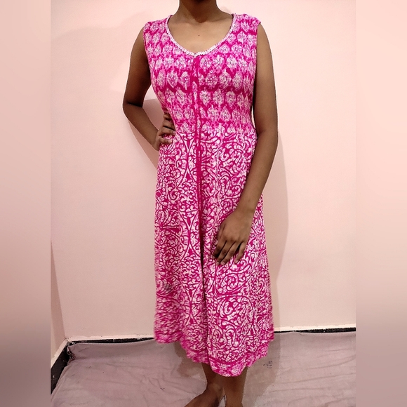 Other - 💜💜💜Srishti pink cotton indo western dress